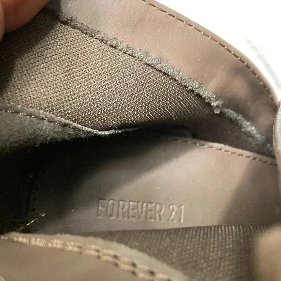 Forever 21 women boot 5.5 - Picture 9 of 16